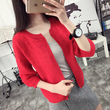 Load image into Gallery viewer, Solid color cardigan