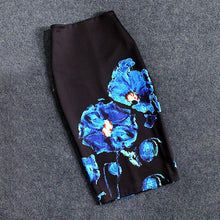 Load image into Gallery viewer, Flower print pencil skirt