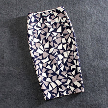 Load image into Gallery viewer, Geometric print pencil skirt