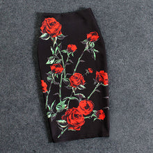 Load image into Gallery viewer, Geometric print pencil skirt