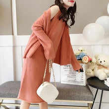 Load image into Gallery viewer, Single breasted loose sweater dress