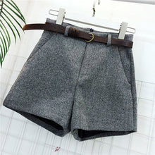 Load image into Gallery viewer, Wide waist shorts with high waist thick sashes