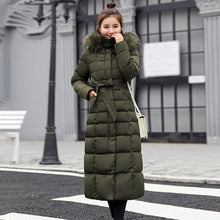 Load image into Gallery viewer, Cotton padded slim women winter jacket