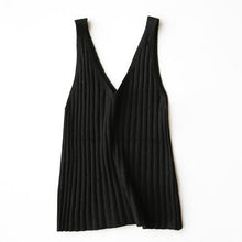Load image into Gallery viewer, Knitted casual plain vest