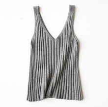 Load image into Gallery viewer, Knitted casual plain vest