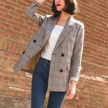 Load image into Gallery viewer, Vintage bouble breasted plaid women blazer