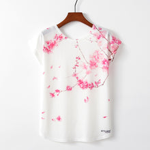 Load image into Gallery viewer, Floral Print T-Shirt