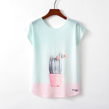 Load image into Gallery viewer, Cat Print t-shirt