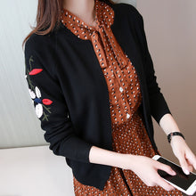 Load image into Gallery viewer, Fall Fashion Slim Embroidery Cardigan