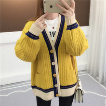 Load image into Gallery viewer, Comfortable loose v-neck sweater